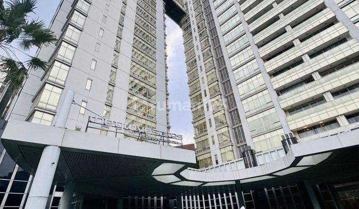 The Grove Condominium at Rasuna Epicentrum 3 BR Semi Furnished 2