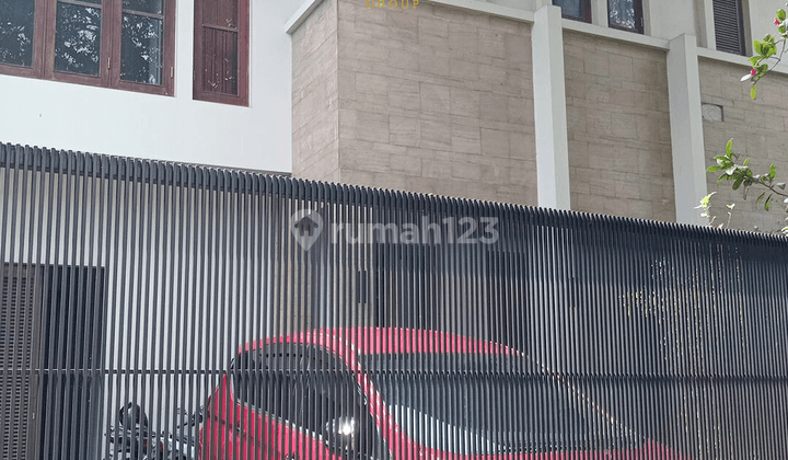 Rumah 2 Lantai di Prime Area Dekat Senayan Scbd 1