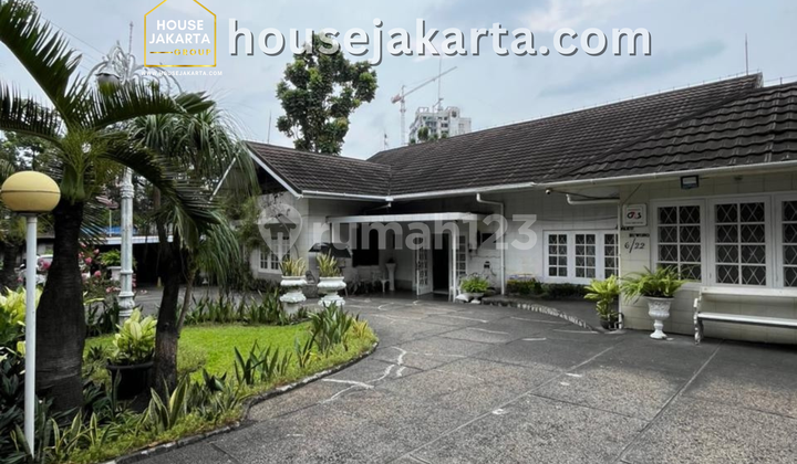 Komersial Hoek Hoek Pakubuwono . Kawasan Elite . Dekat Senayan & Sudirman 2