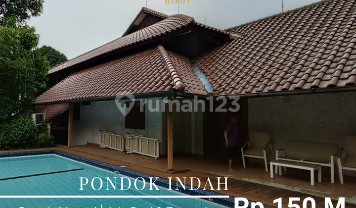 Golf Hill House with Pool, Garden, Spacious Carport Garage