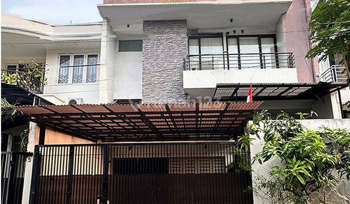 Rumah 2 Lantai Minimalis di Pondok Indah , Jakarta Selatan 1