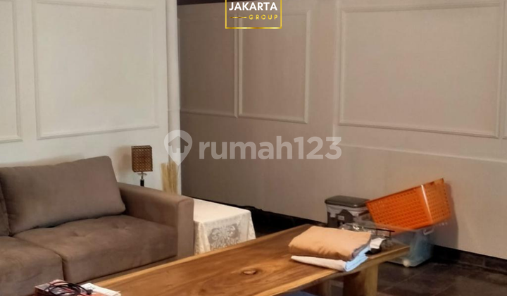 Rumah Komersial Tenang & Asri Dekat Kemang Raya 2