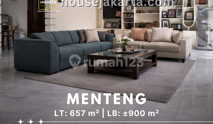 Rumah Mewah Menteng . Prime Area . Akses Mudah ke Pusat Bisnis