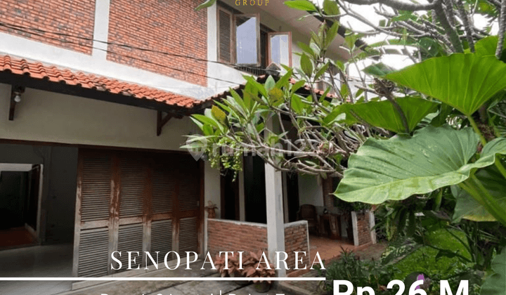 Rumah 2 Lantai Senopati Area Ada Carport Dekat Taman 1