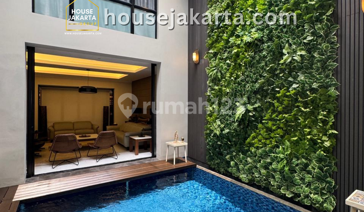 Eksklusif Listing Townhouse 3 Lantai Fully Furnished . Private Pool 2