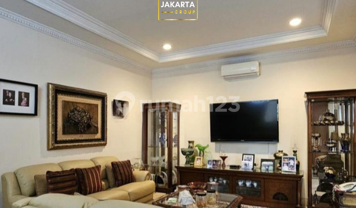 Strategic Cipete House Near Cipete Raya, French School & MRT Station 2