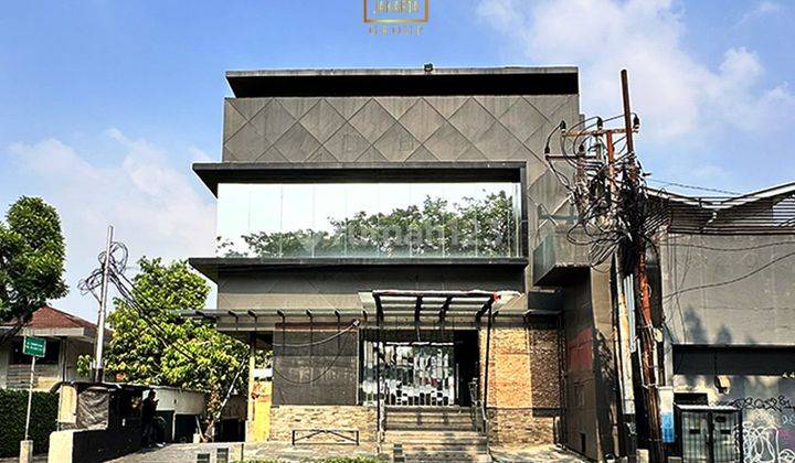 Gedung 3 Lantai Ex Bar Area Komersial Kemang  2