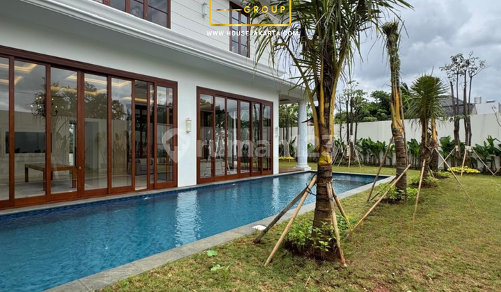 Luxury House Kemang Private Pool & Lift . Row Jalan Lebar . Bebas Banjir 2