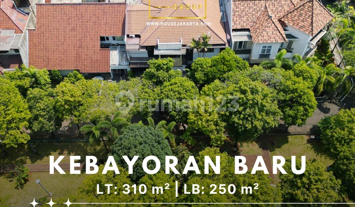 Rumah Kebayoran Baru Depan Taman . Tenang & Asri . Dekat Senayan Scbd