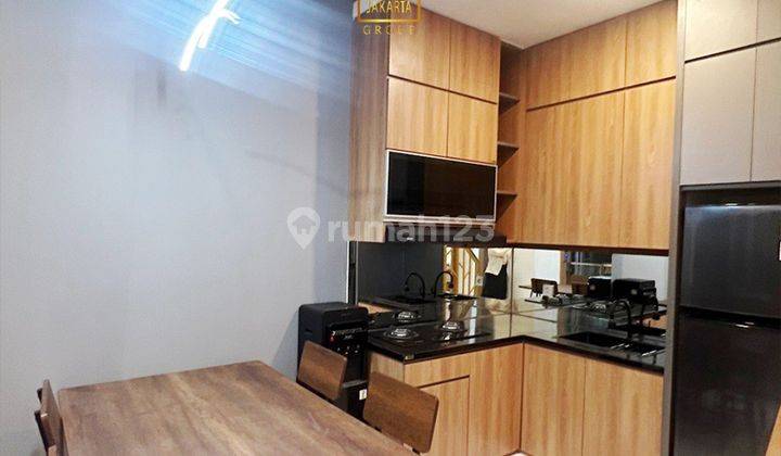 Rumah Pejaten 3 Lantai Minimalis Ada Private Lift 2