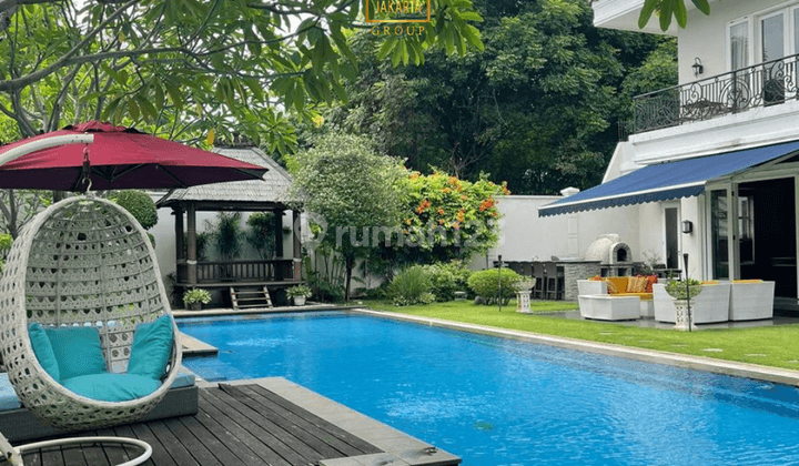 Rumah 2 Lantai Modern Tropical Kawasan Elite Permata Hijau 2