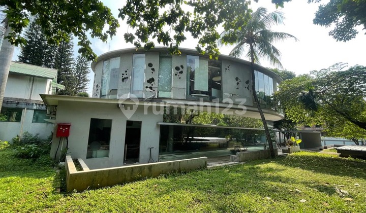 Gedung Dengan Harga Fastastis Hanya 29 M (NJOP 46,7 M), Kemang