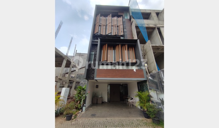 Rumah Baru 4 Lantai, Split Level Concept, Custom Layout, Jaksel 2