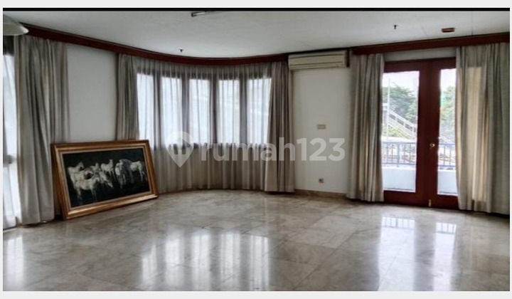 Apartemen Park Royale 2 BR Hanya 47% Dari NJOP, Gatot Subroto, Benhill, Jaksel 2