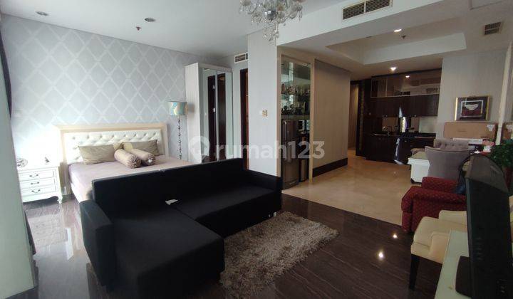 Apartemen Pearl Garden Bagus Studio 56 M2 di Gatot Subroto 1