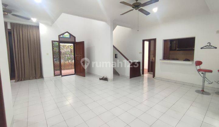 Disewakan Rumah 250 Meter di Cipinang Indah, Jakarta Timur 1
