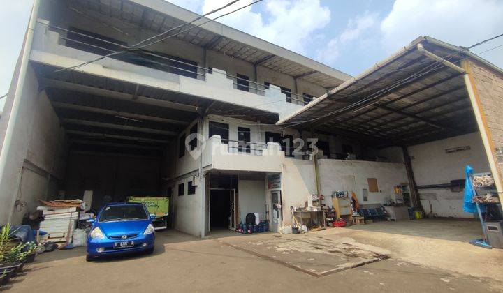 Dijual Kantor, Gudang dan Mess 850 Meter di Pinggir Jalan Raya Bogor, Depokcurug  1