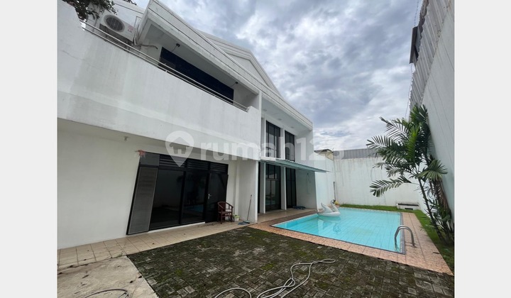 Rumah Marmer 950 Meter, Bebas Banjir di Jalan Bangka, JakSel