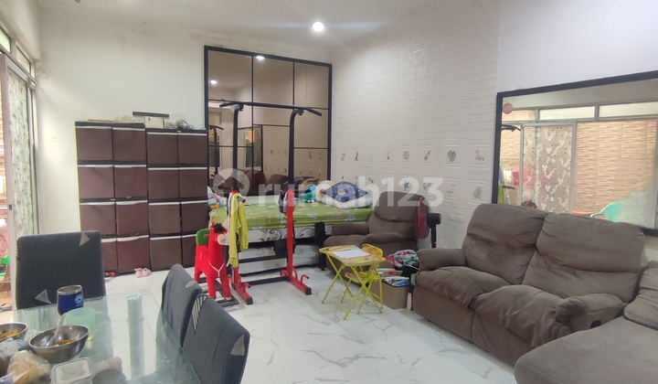 2-Story House in La Seine Cluster, Jakarta Garden City, Cakung 2