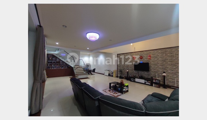 Rumah 500M2, Hak Milik, 2 Lantai, Cipinang Cempedak,Otista,Jaktim