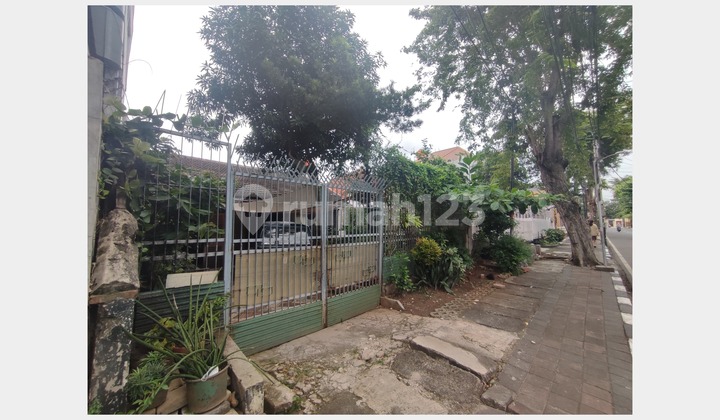 Rumah 340 Meter di jalan Paseban Raya, Senen, Jakarta Pusat