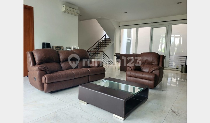 Townhouse Springhill Golf Residences Kemayoran, Jakarta Utara 2