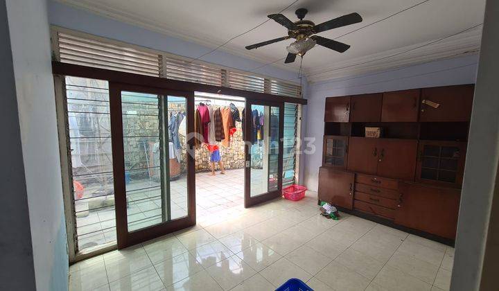 Disewakan Rumah di Jl. Indraprasta, Semarang 12