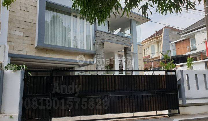 Dijual Rumah Mewah Bagus Tingkat 2 Lantai Posisi Hook Siap Pakai di Daerah Bukit Sari, Semarang 2