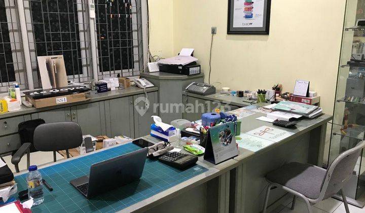 Dijual Rumah Tingkat 2 Lantai Posisi Pinggir Jalan Raya Mataram, Smrg 2