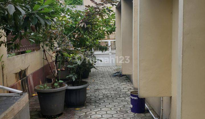 Dijual Rumah Posisi Hook Siap Pakai di Perumahan Bukit Sari, Semarang 1