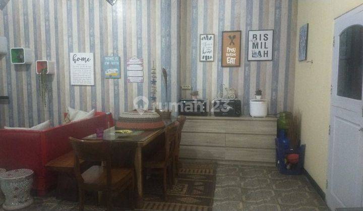 Dijual Rumah Bagus Tingkat 2 Lantai Siap Pakai di Perumahan Bukit Sari Semarang 2