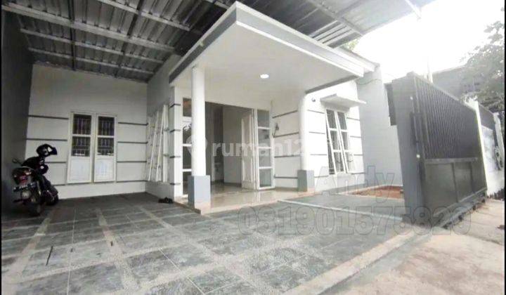 Dijual Rumah Bagus Siap Pakai di Area Perumahan Alamanda Tembalang 1