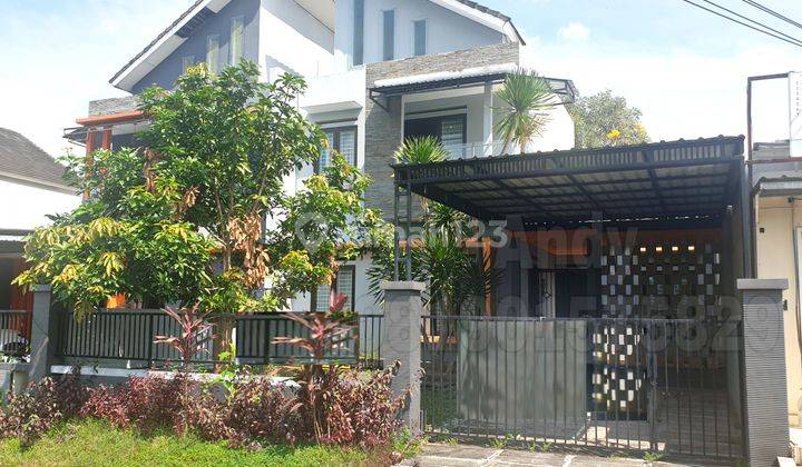  Dijual Rumah Bagus Tingkat 1,5 Lantai Siap Pakai di Perumahan Tamansari Hills Tembalang Semarang 1