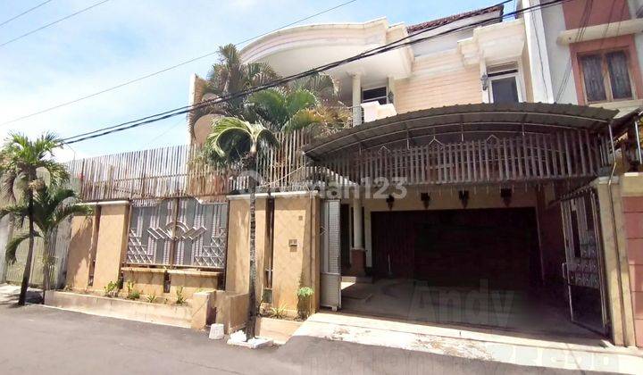 Dijual Rumah Mewah Bagus Tingkat 2 Lantai + Tanah Sebelahan Siap Pakai di Daerah Sidodadi Semarang 2