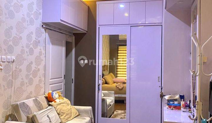 Dijual Rumah Bagus Tingkat 2 Lantai Semi Furnished Siap Pakai Daerah Indraprasta ,semarang 1