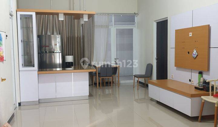 Dijual Murah Cepat Rumah Furnished Siap Pakai Di Perumahan Graha Estetika, Semarang 1