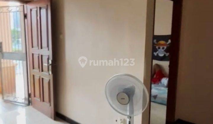  Dijual Rumah Bagus Tingkat 1,5 Lantai Siap Pakai Di Perumahan Graha Estetika, Semarang 1