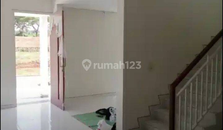 Dijual Rumah Baru Tingkat 2 Lantai Siap Pakai Di Perumahan Bsb City, Semarang 2