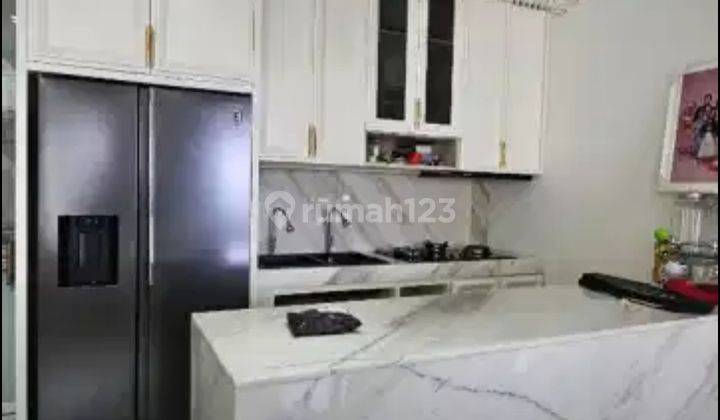 DIJUAL Rumah Bagus tingkat 2,5 lantai siap pakai di Perumahan Citragrand, Semarang 2