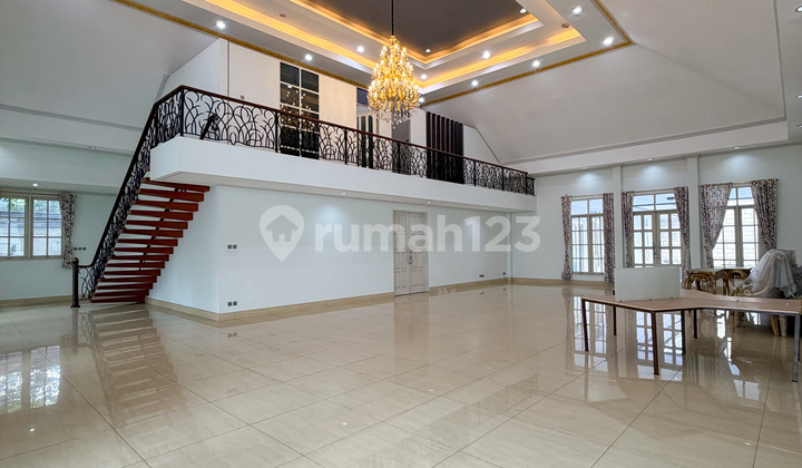 Rumah Mewah 1.250m² di Haji Kamang - Fully Furnished & Kolam Renang 2