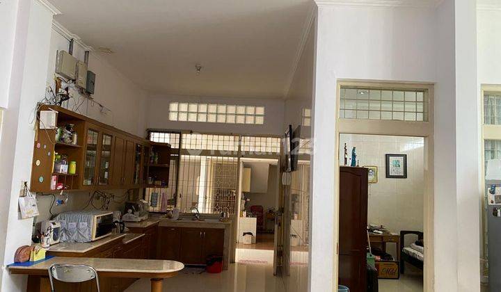 Rumah di Jalan Kartini Bandung Cocok Untuk Kantor, Ruang Usaha