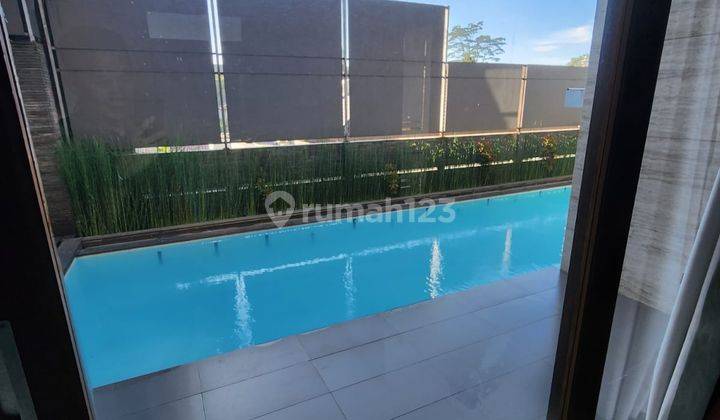 Rumah Siap Huni Mewah di Setra Duta Bandung Utara Murah Kolam  3