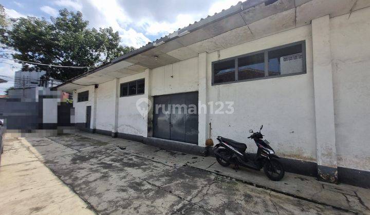 Jual Rumah Plus Gudang Strategis di Mainroad Kopo Bandung 1