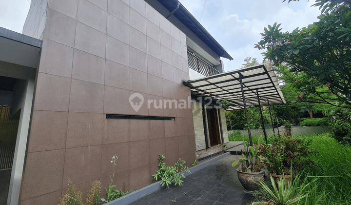 Jual Rumah Terawat Modern Di Mekar Wangi Bandung 1