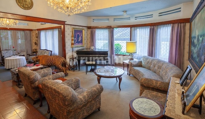 Rumah Murah Asri Luas di Sayap Dago Bandung