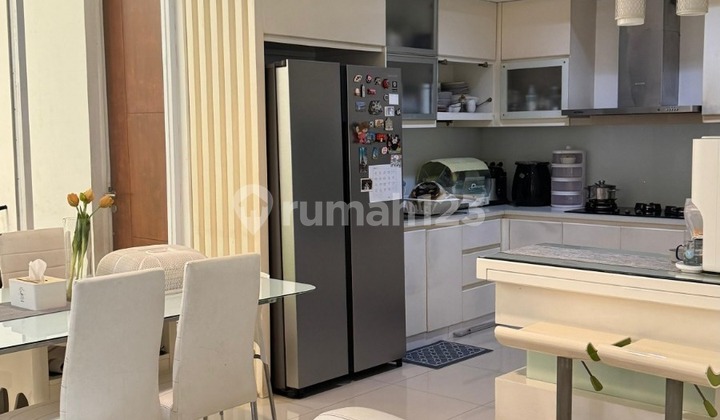 Semi-Furnished Minimalist House, Strategic Location in Setramurni Bandung 2