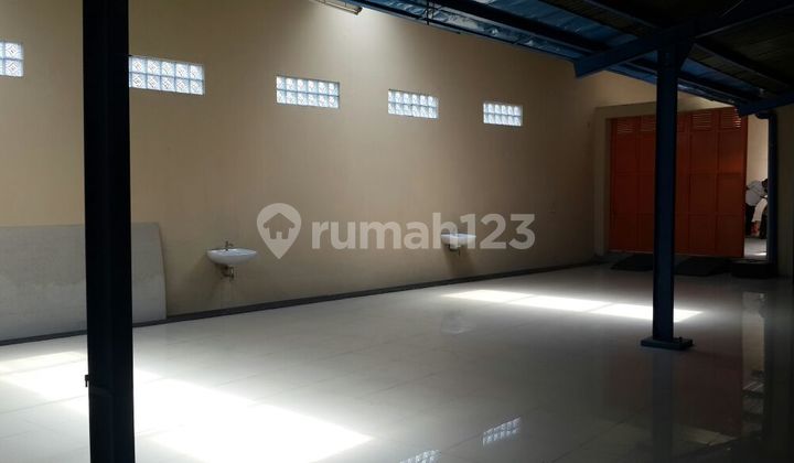 Ruang Usaha & Gudang SHM Lokasi Strategis di Kopo Raya Bandung