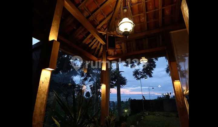 COMMERCIAL SPACE EX OUTDOOR ART GALLERY IN SETIABUDI