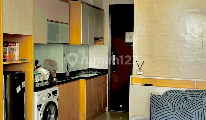 Studio Furnished 28M² - High Floor, Menteng Park Apartment, Jakarta Pusat