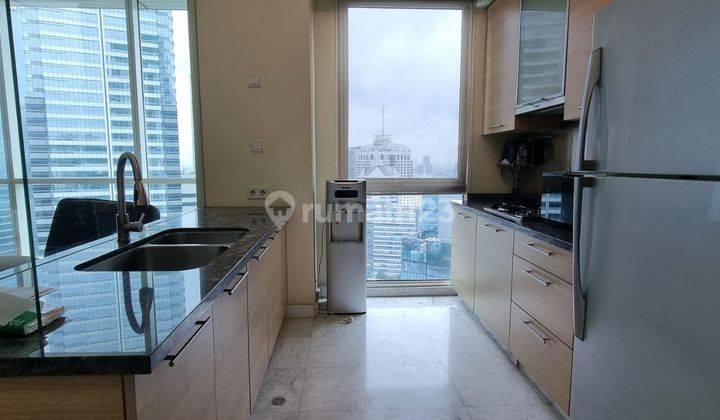 Disewakan Apartemen Mewah The Peak Sudirman Jakarta Selatan, 3BR Furnished  2